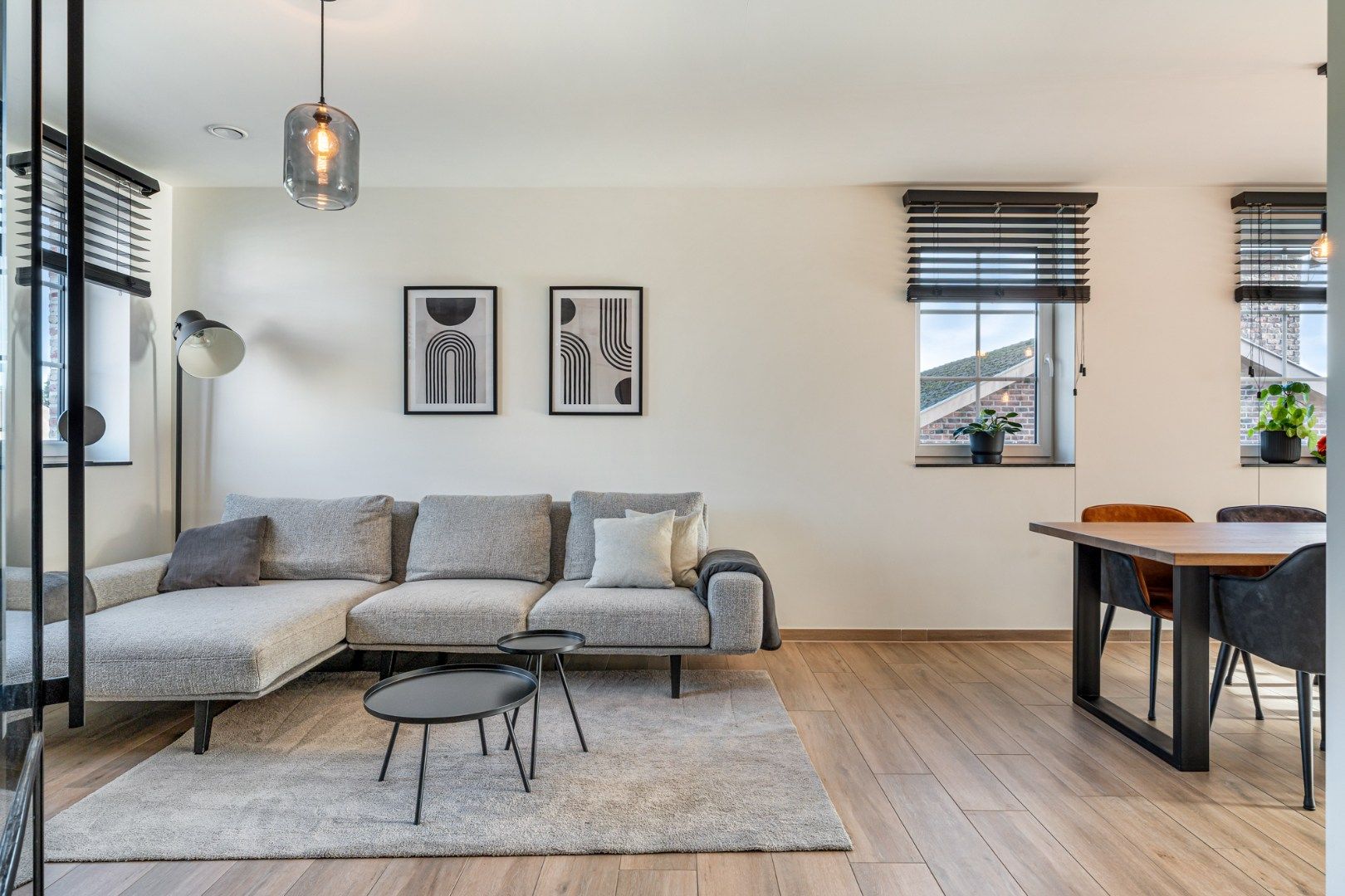 Stijlvol, ruim duplex-appartement met 2 slaapkamers in een kleinschalige residentie nabij het centrum van Opglabbeek!  foto 10