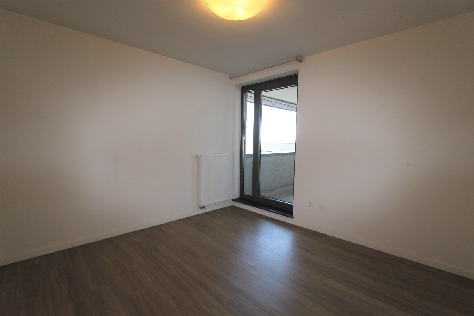MODERN APPARTEMENT MET 2 TERRASSEN EN GARAGE foto 12
