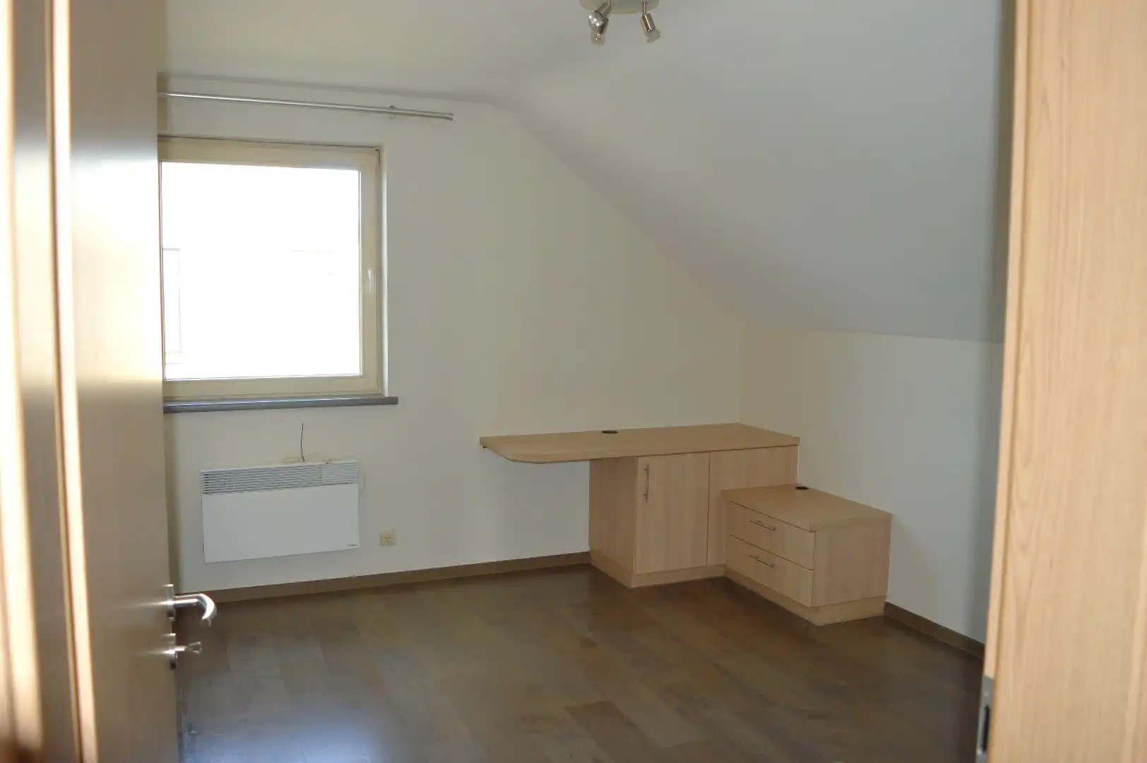 Mooi gelegen villa foto 12