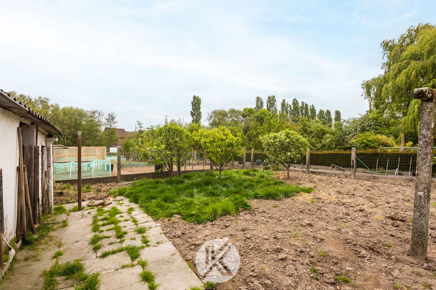 Discreet gelegen woning nabij centrum Herzele foto 18