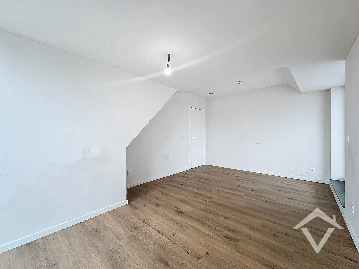 Nieuwbouwappartement met 2 slaapkamers en 2 terrassen in centrum Koekelare  foto 23