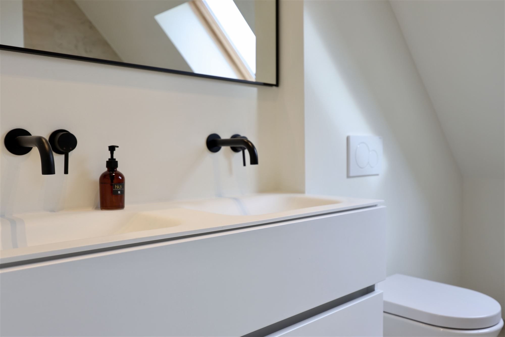 Prachtige karakterwoning nabij Park Spoor Noord foto 26