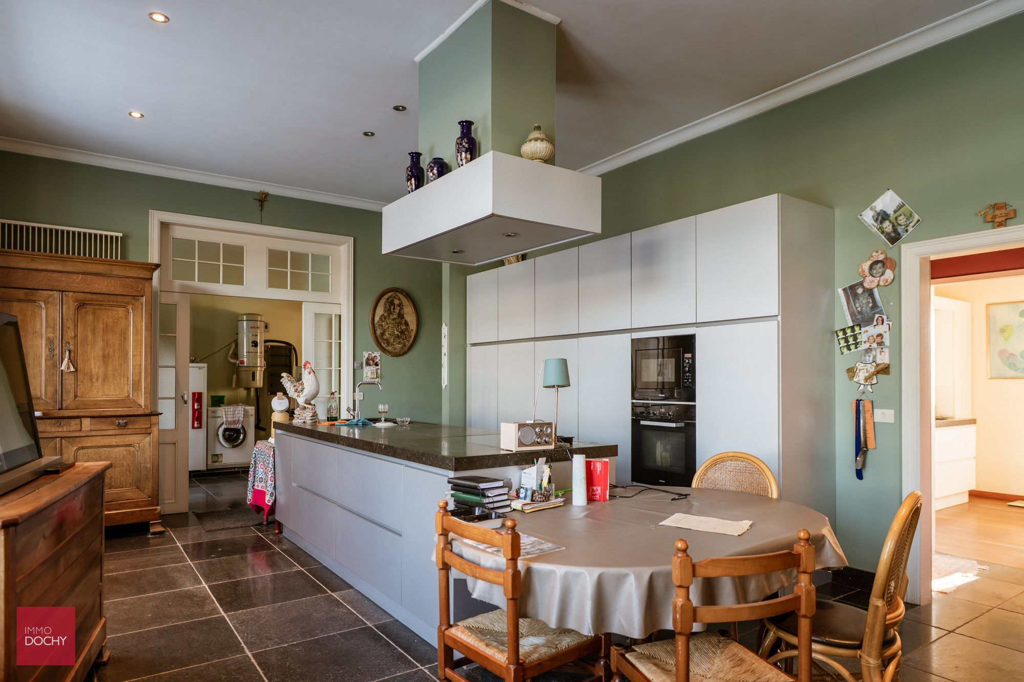 Ruime villa met veel mogelijkheden foto 10