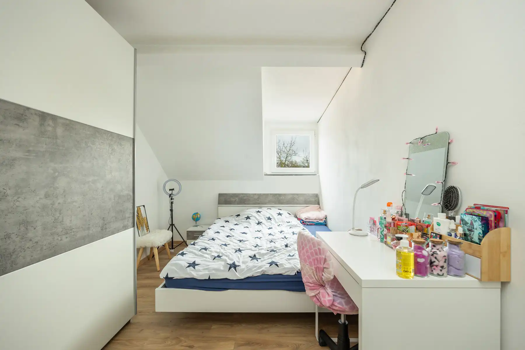 Waauw, ontdek deze charmante en recent vernieuwde woning foto 20