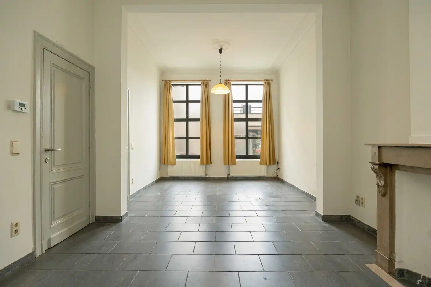 Authentieke neoclassicistische woning in Zurenborg foto 3