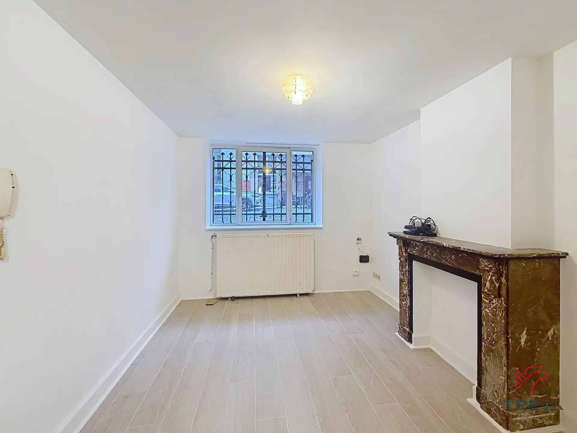 Gerenoveerd appartement met 1 slaapkamer foto 2