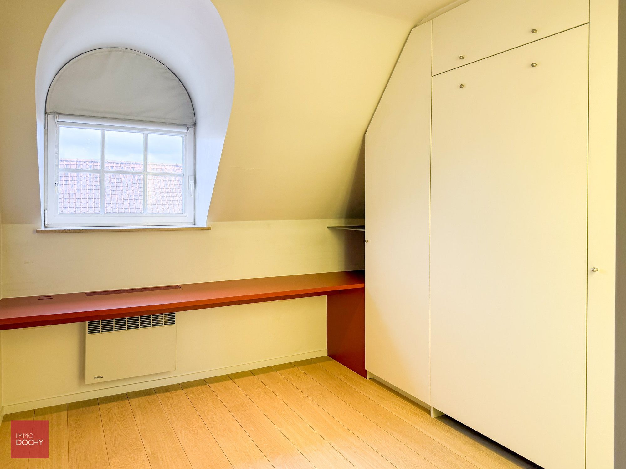 Centraal gelegen heel mooi ingericht appartement | Stormestraat foto 12