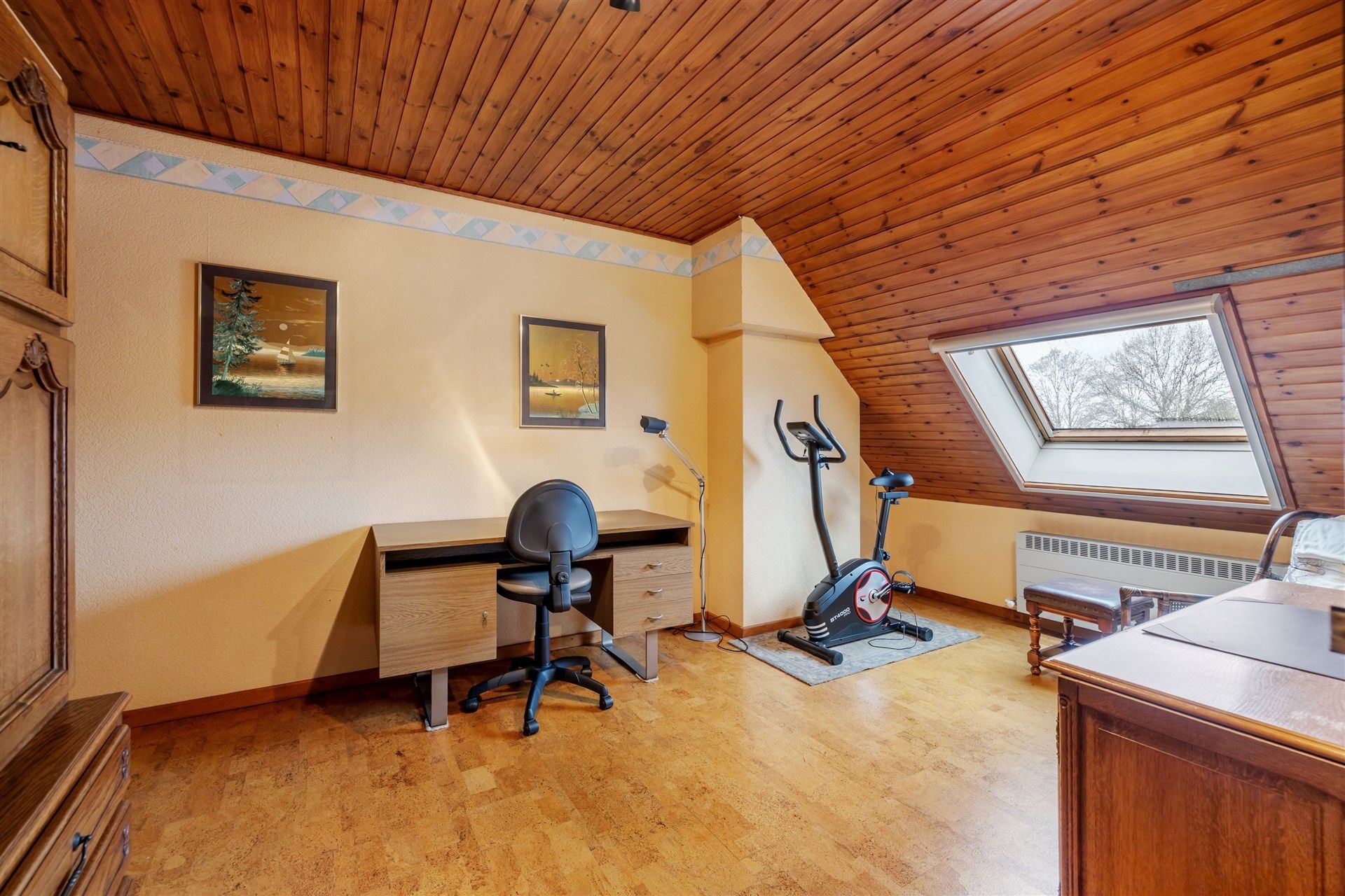 Charmante gezinswoning met 3 slaapkamers en inpandige garage foto 22