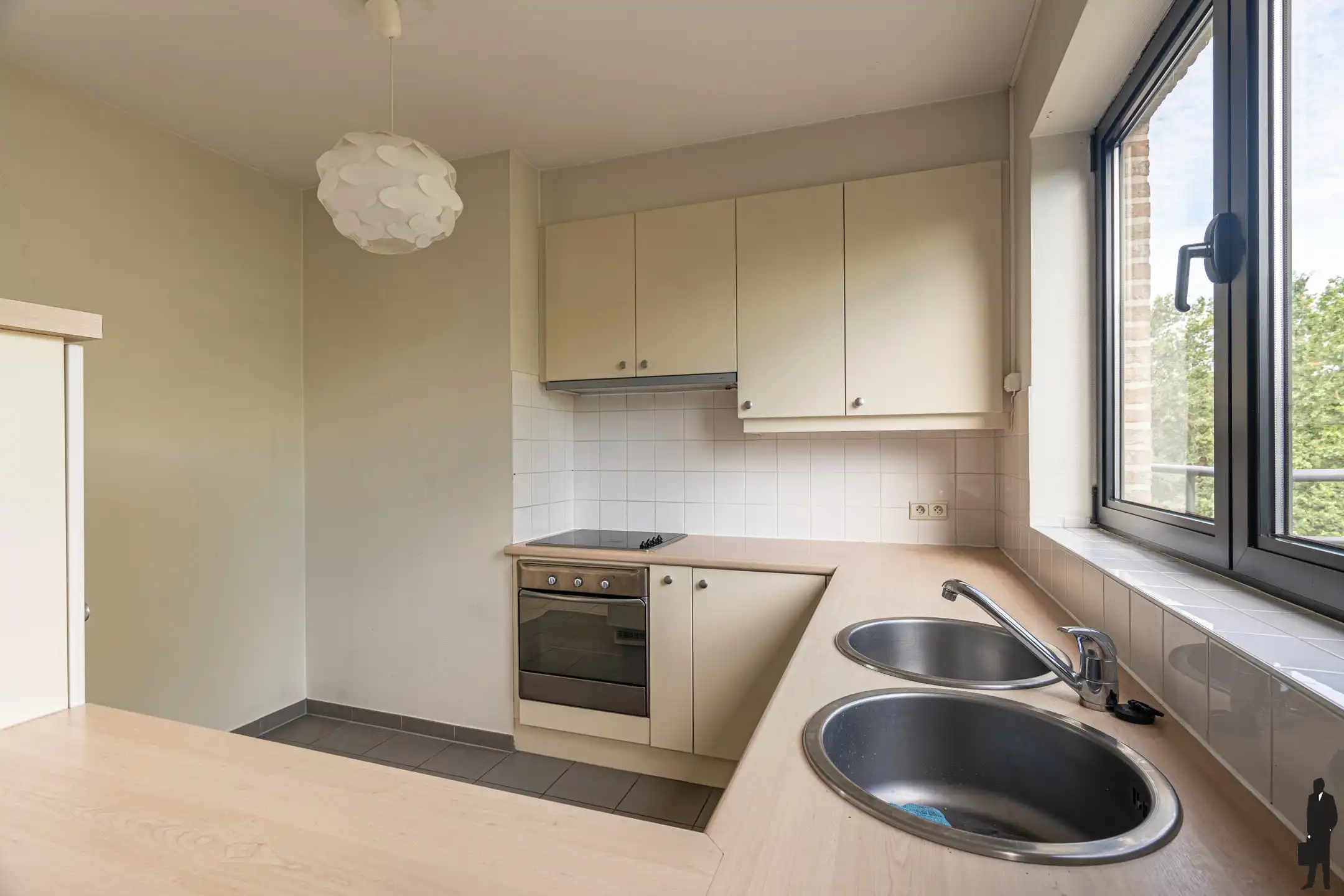 Ruim dakappartement van 130 m² met 50 m² terras en parking foto 11