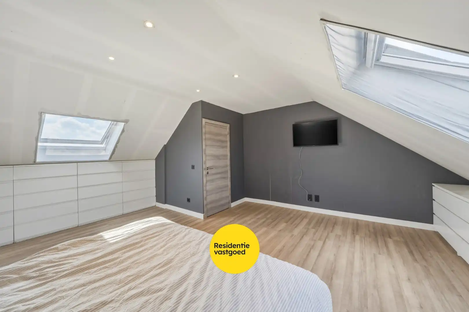 Verrassend ruime gezinswoning met zonnige tuin in Oudenburg foto 21