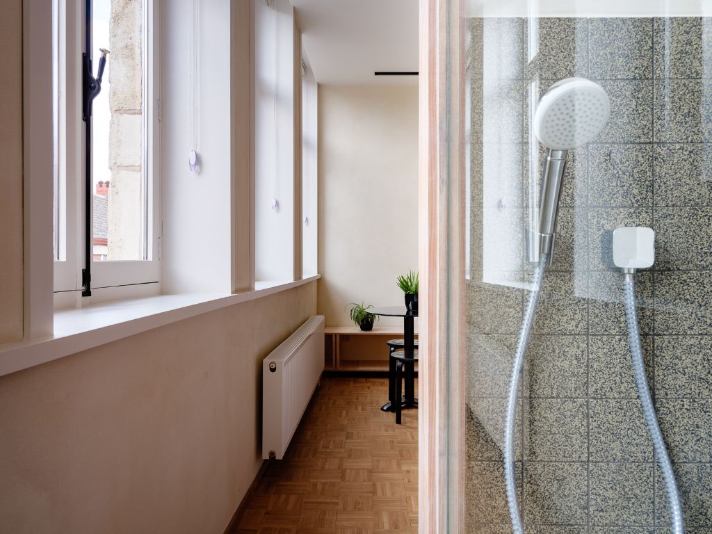Bijzonder duplexappartement (240 m²) met vier slaapkamers, telkens met eigen sanitair en buitenruimte, gelegen in een kleinschalige residentie nabij het Zuid. foto 7
