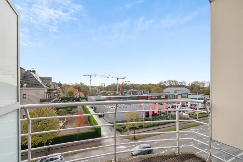 Duplex appartement met 3 slaapkamers! foto 2