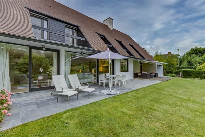 Villa op een uitzonderlijke locatie verscholen nabij de Zoutedijk foto 6