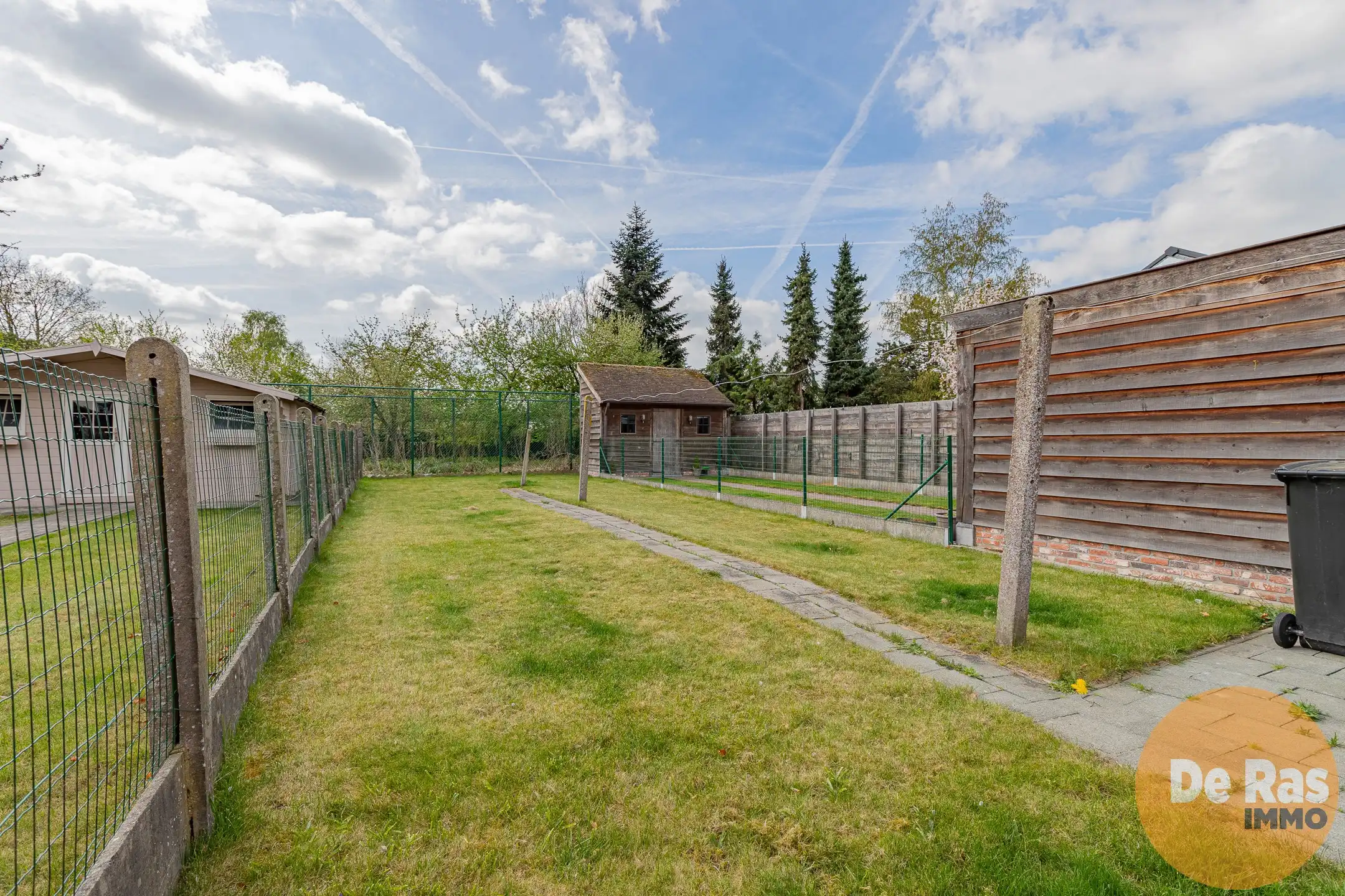 LEDE – Renovatiewoning met tuin in rustige, centrale buurt foto 15