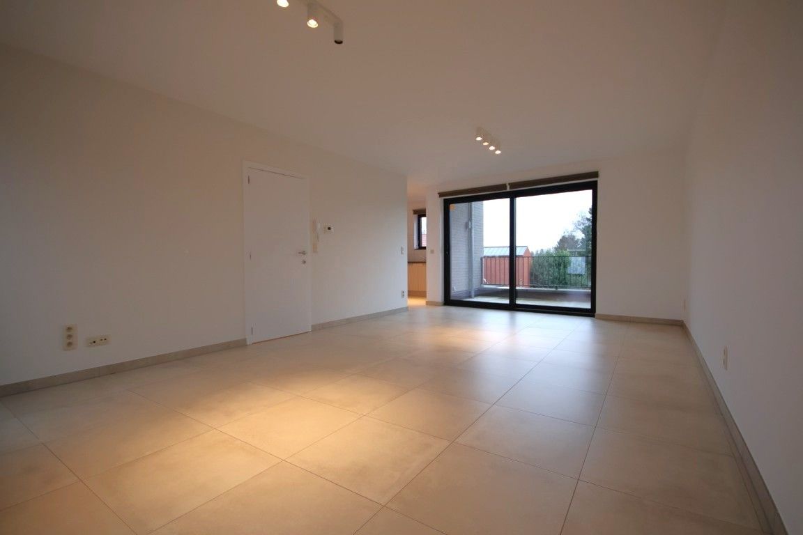 Mooi appartement met 3 slaapkamers op een aantrekkelijke locatie! foto 14
