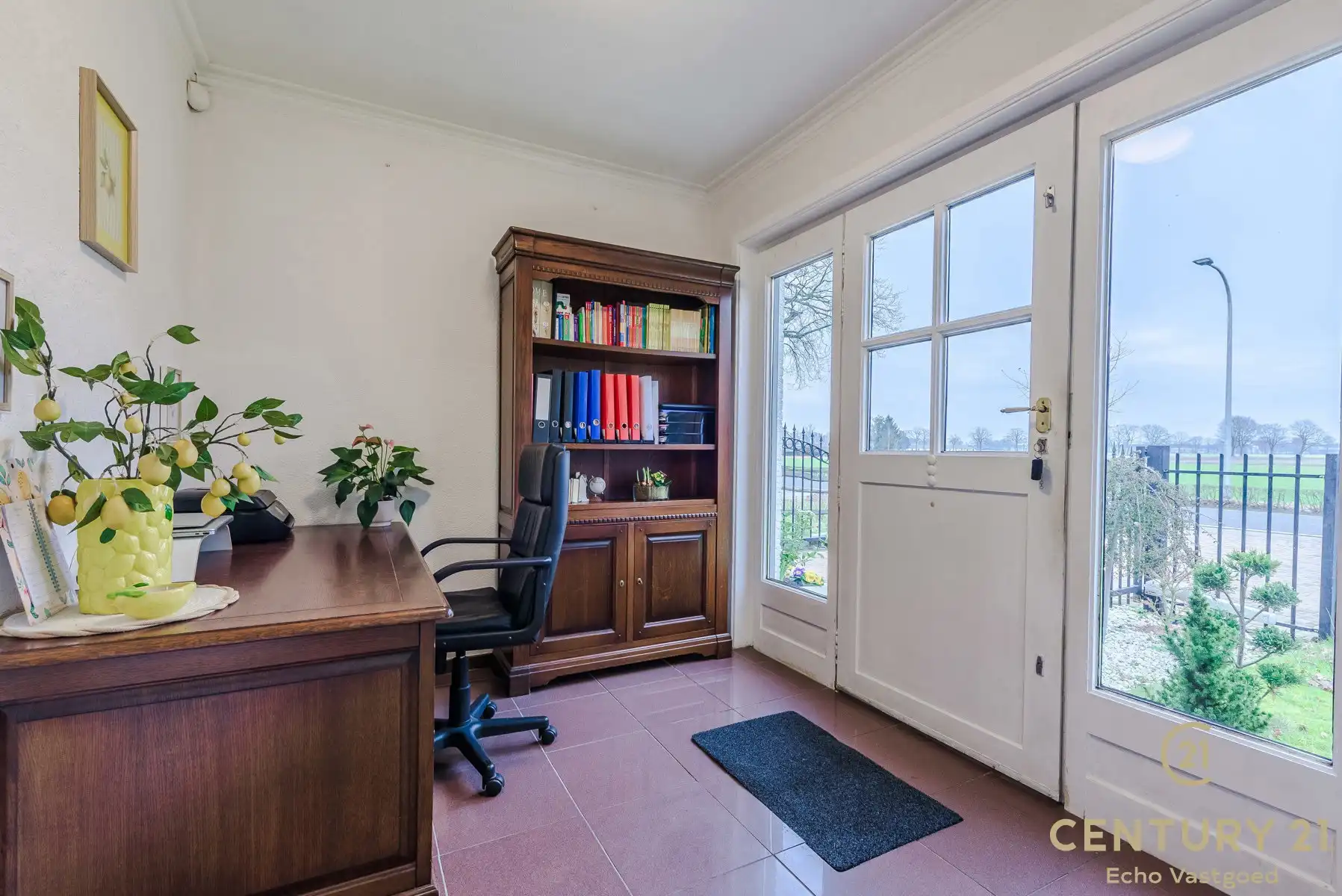 Gerenoveerde vrijstaande villa met verwarmd zwembad foto 4