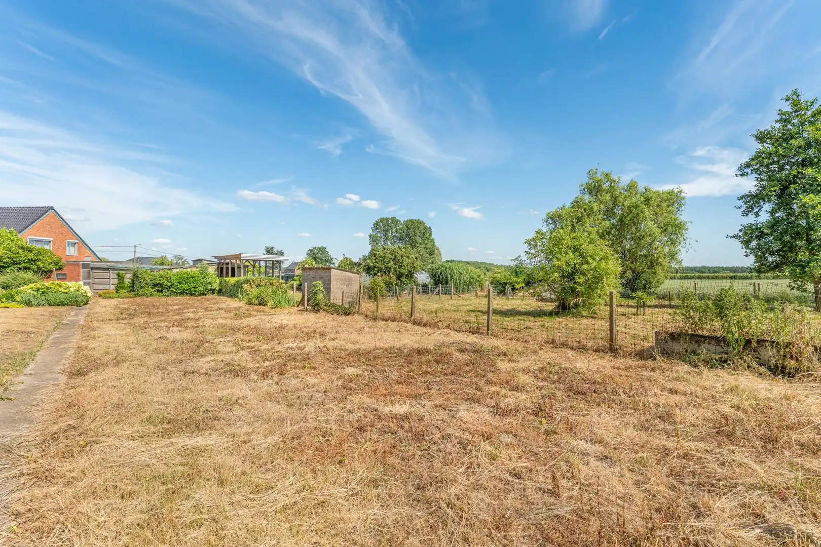 Charmante gezinswoning met prachtige tuin op een perceel van ca. 3.348 m² foto 34