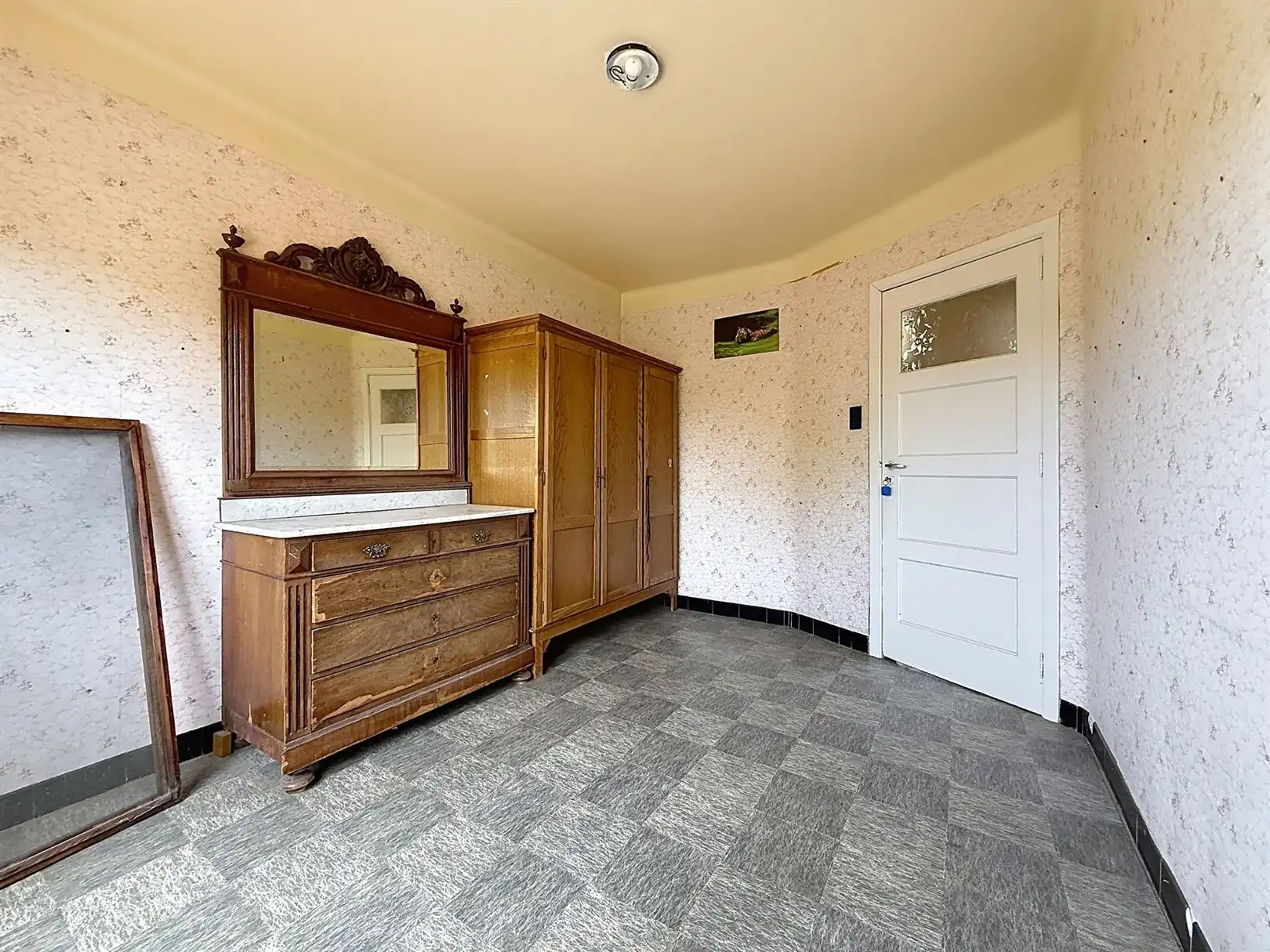 Te renoveren woning met 3 slpks en zolder, tuin, 12a 06ca foto 27