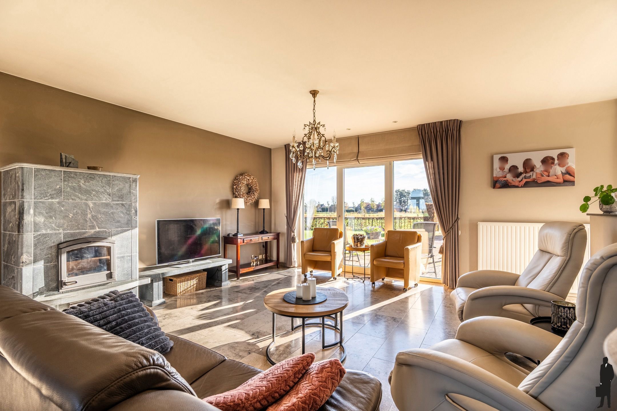 Landelijk gelegen woning in Minderhout op ca 9.000 m² grond foto 20