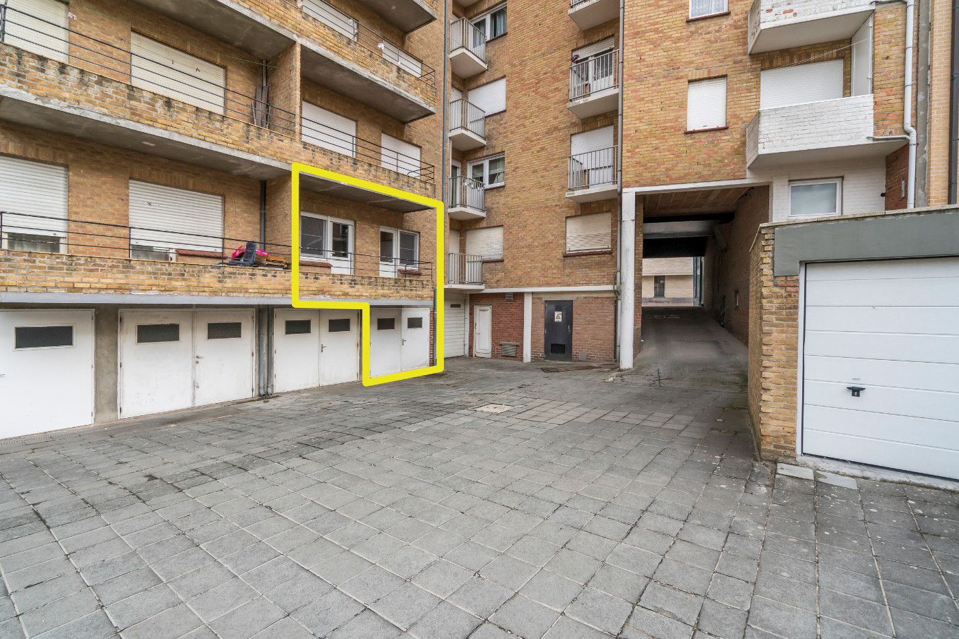 Gelijkvloers appartement met 3 slaapkamers en frontaal zeezicht inclusief garage foto 18