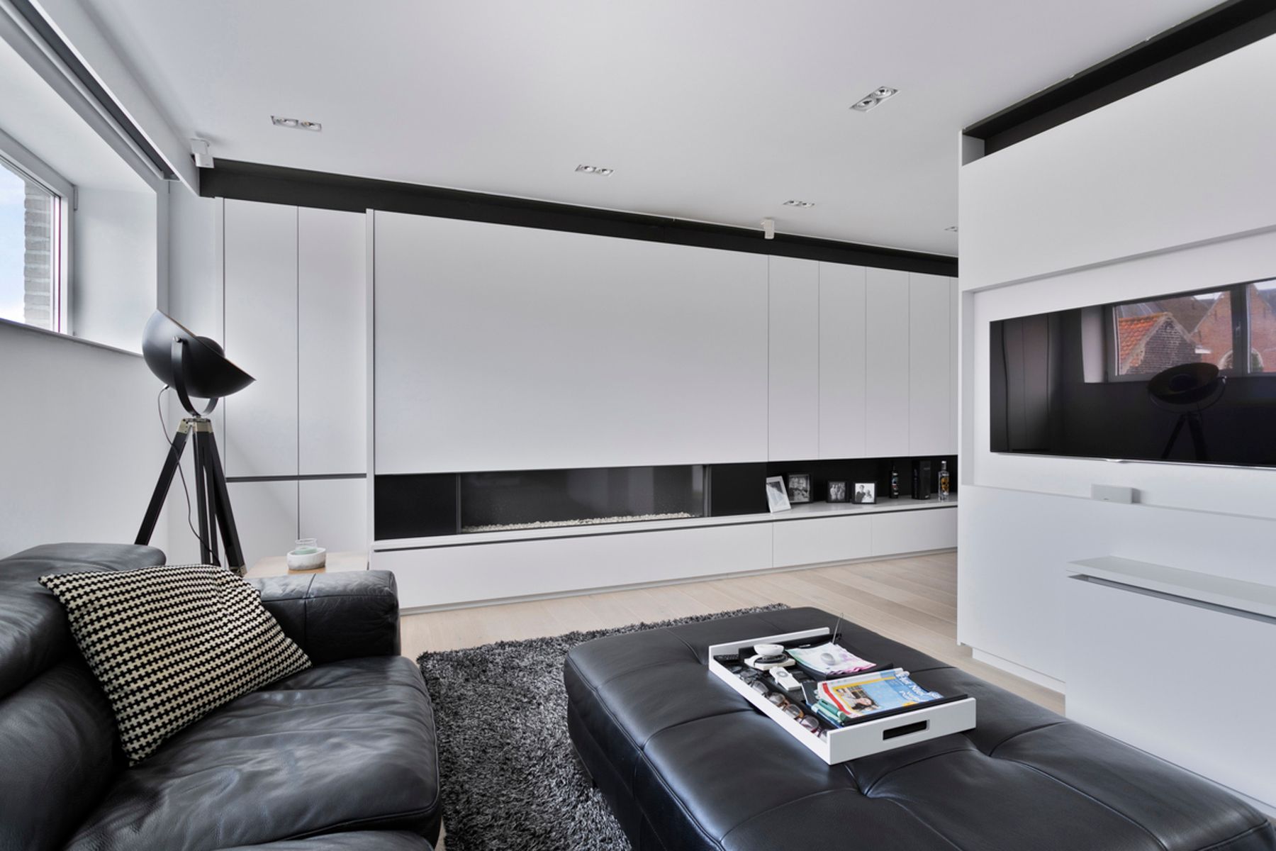 Woning met commerciële ruimte in het centrum van Aalter! foto 3