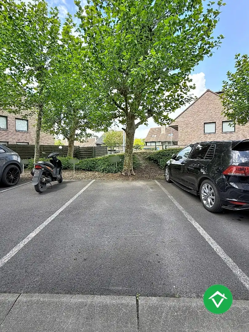 Instapklaar dakappartement met 4 slaapkamers, 2 terrassen en autostaanplaats te Roeselare (160m²) foto 21