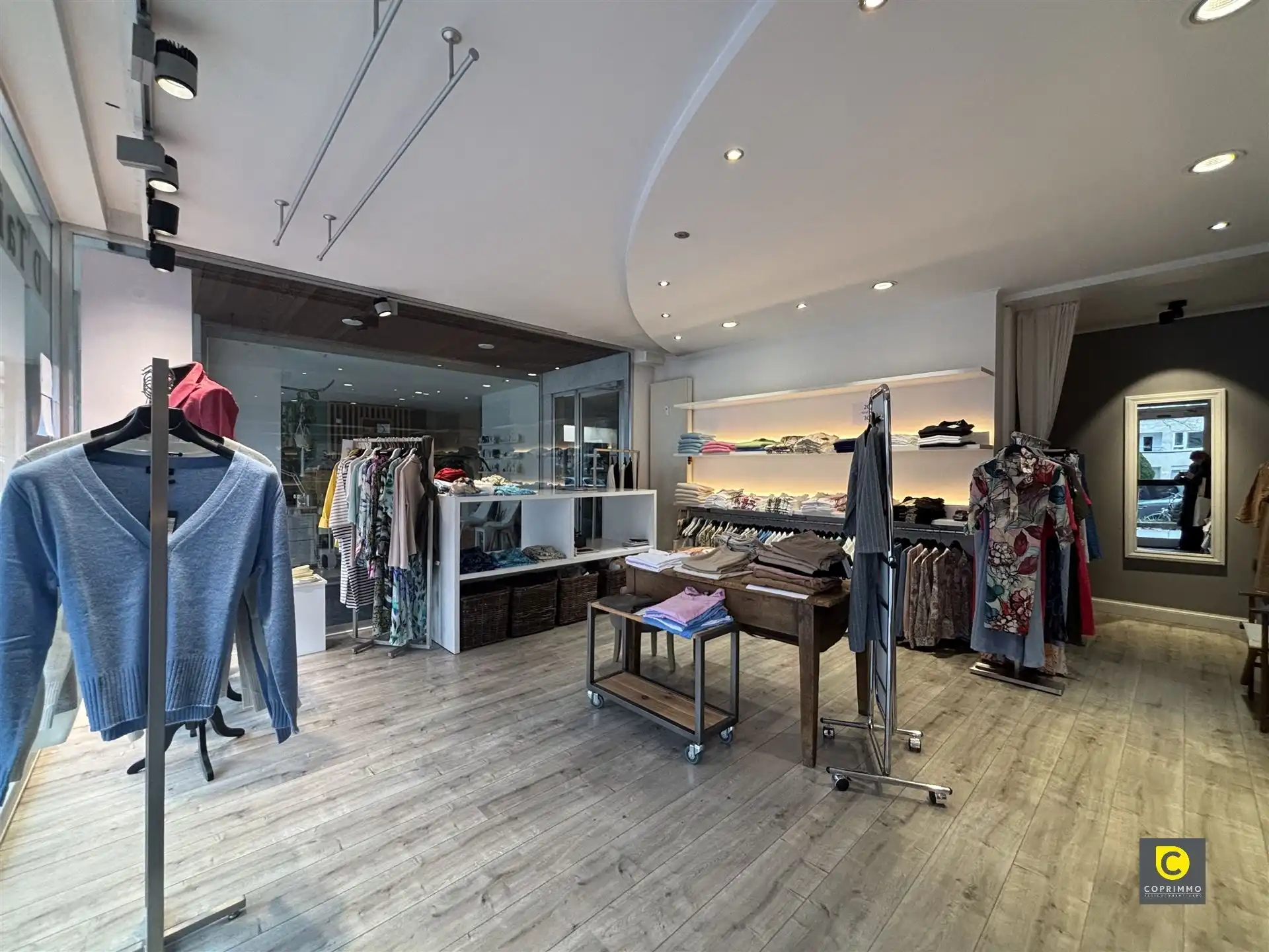 Handelsgelijksvloers foto 4