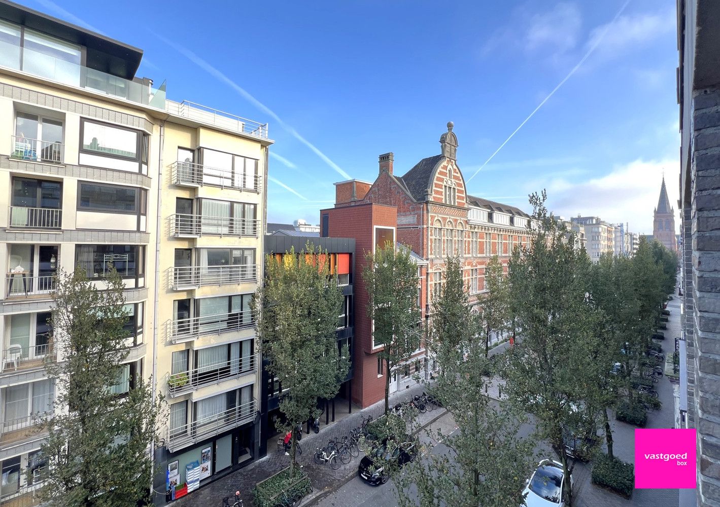 Lichtrijk hoekappartement met 2 slaapkamers en terras, hart van Oostende foto 15