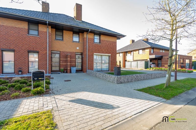 Perfect onderhouden halfopen woning te huur in Anzegem (Heirweg) foto 4