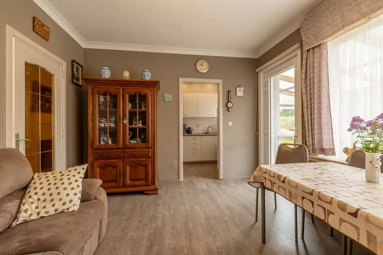 Verzorgde woning met 3slpk, inpandige garage en tuin foto 13