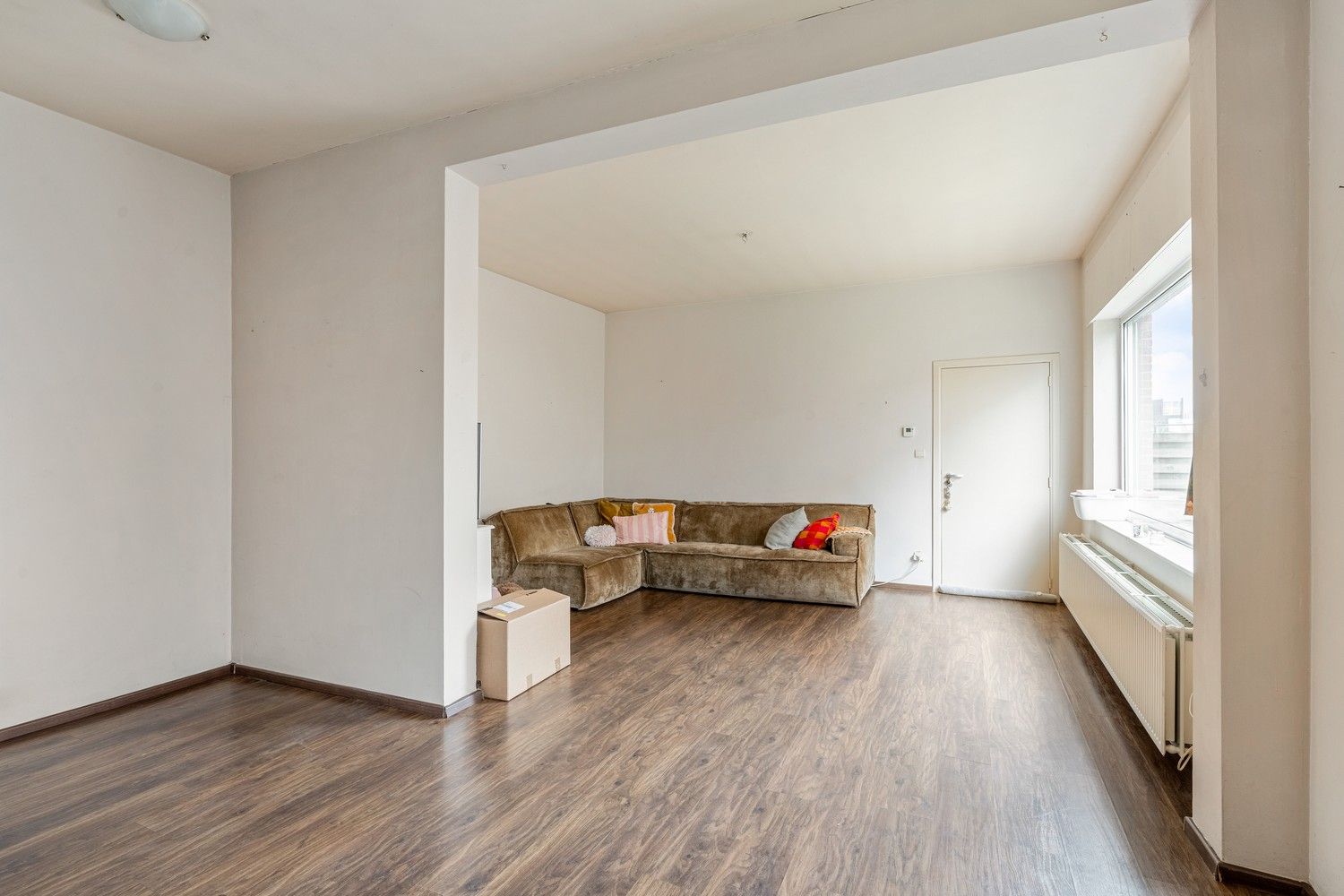 Gelijkvloers appartement met groot terras op gunstige locatie! foto 5