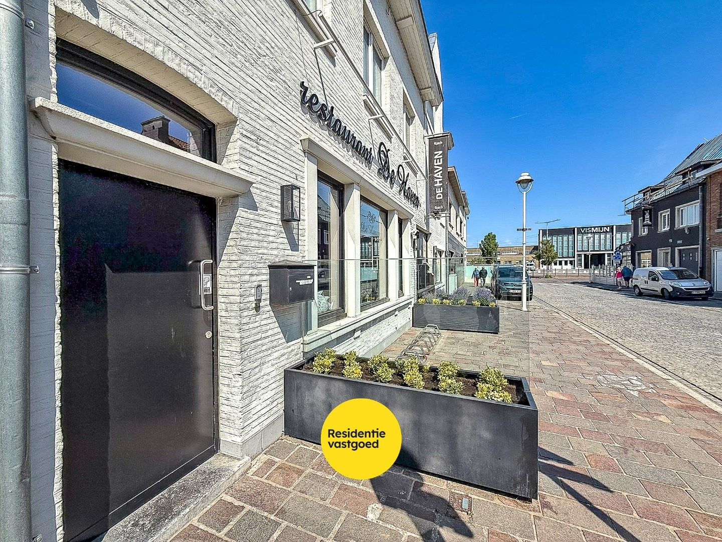 Restaurant 'De Haven' volledig gebouw met mogelijheden vlakbij de kaai gelegen op 313 m². foto 20