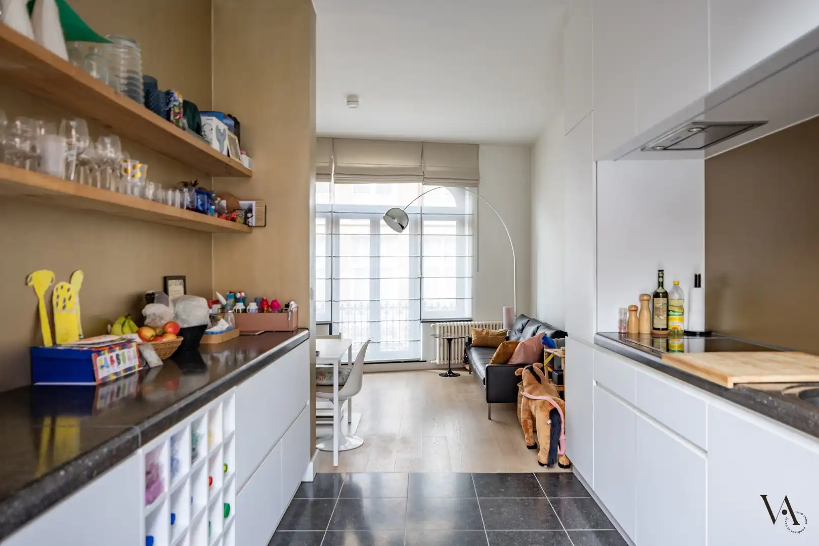 Uniek gerenoveerde stadswoning met handelsgelijkvloers in hartje Leuven foto 11