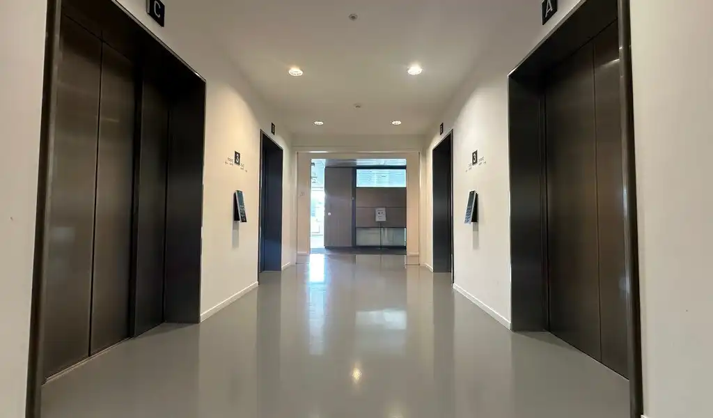 Gemeubelde kantoren met dienstverlening  in AA Tower in Gent foto 17