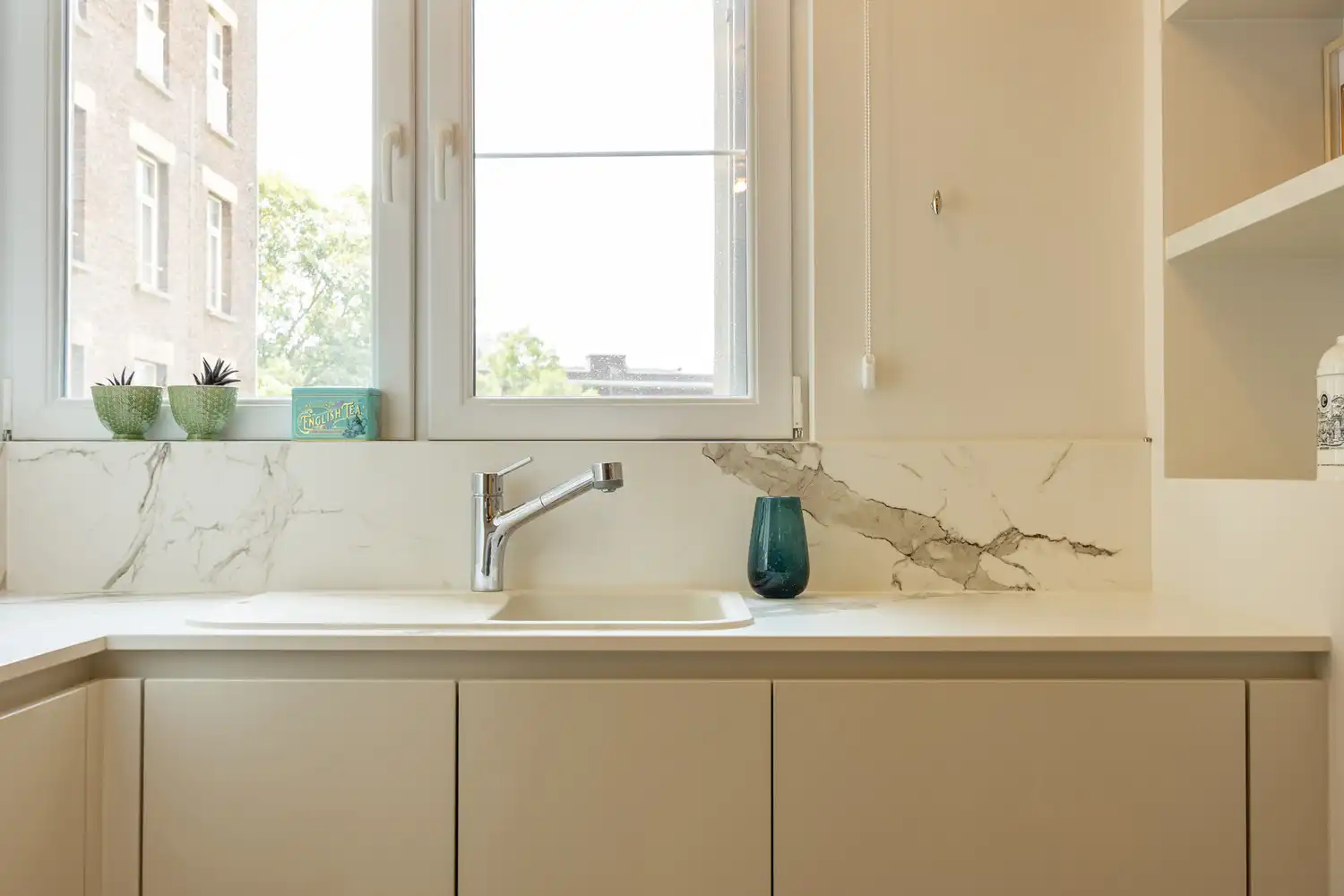 Energiezuinig (EPC B) en hoogwaardig gerenoveerd art-decoappartement met 2 slaapkamers, terras en gelijkvloerse polyvalente ruimte op absolute toplocatie aan ’t Groen Kwartier foto 22
