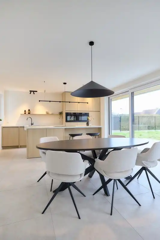 Hedendaagse en energiezuinige halfopen bebouwingen in Meulebeke foto 4