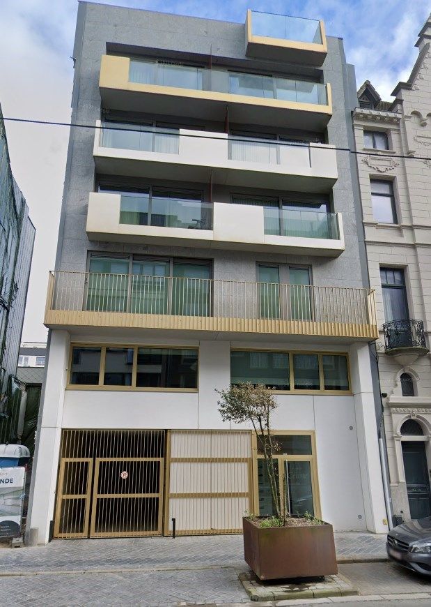 Garage te koop Koningsstraat 86 - - 8400 Oostende