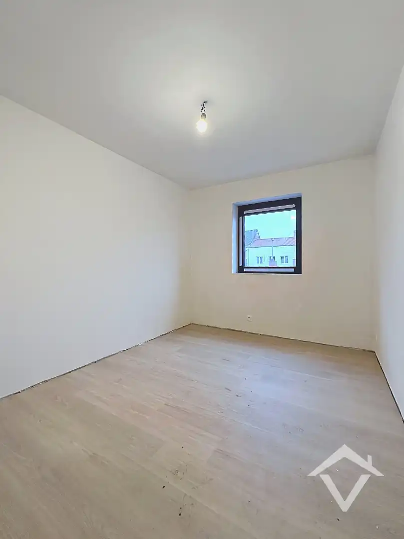 Woning met 3 slaapkamers en carport te Proven  foto 10