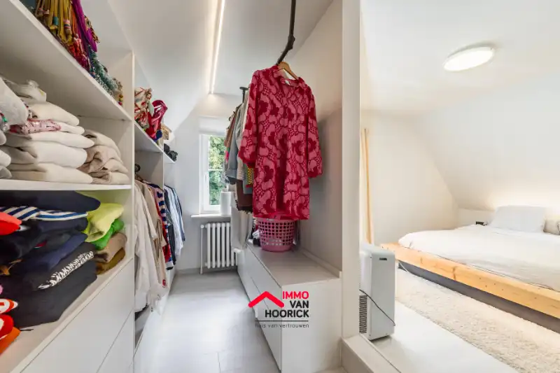 Opgeknapte karaktervolle instapklare woning OB - topligging! foto 17