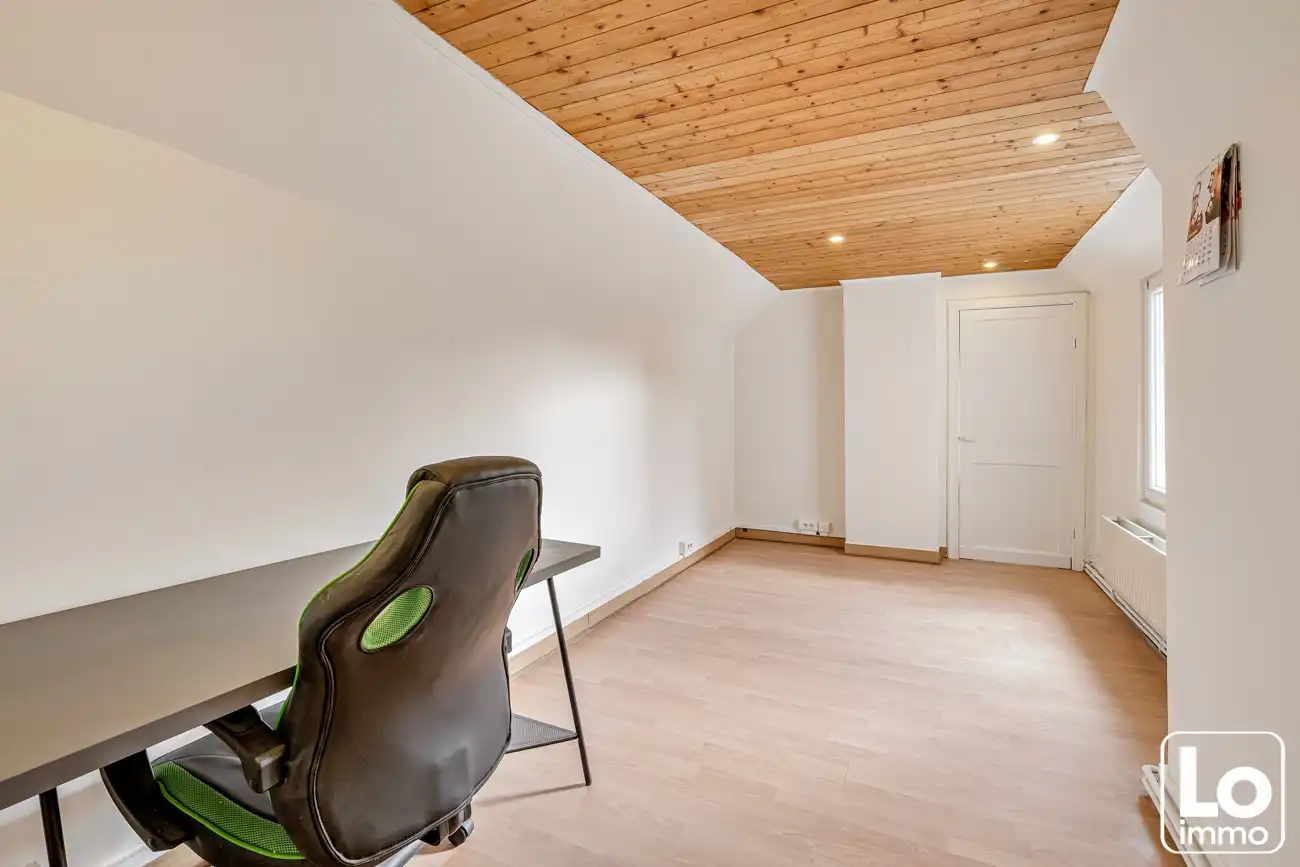 Recent gerenoveerde woning met 2 slaapkamers en zuidoost gerichte tuin in Heusden foto 11