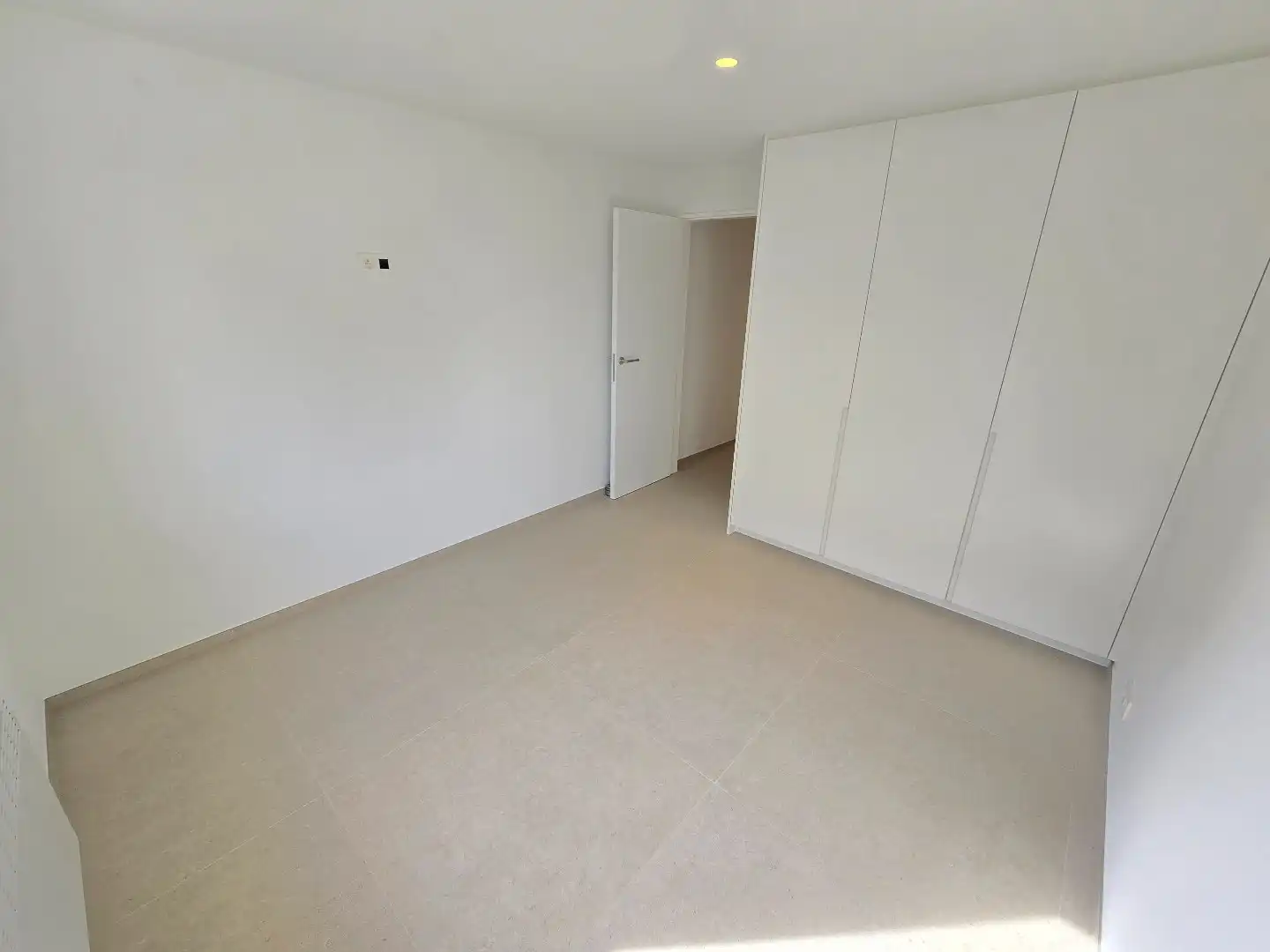 Hoekappartement op het Esplanadeplein met 3 slaapkamers en 2 badkamers foto 13