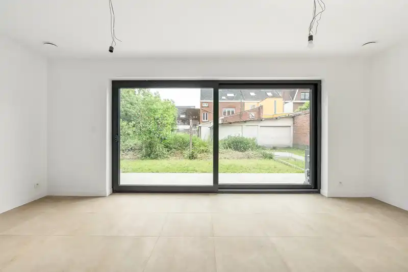 Nieuwbouw met trendy inrichting foto 6