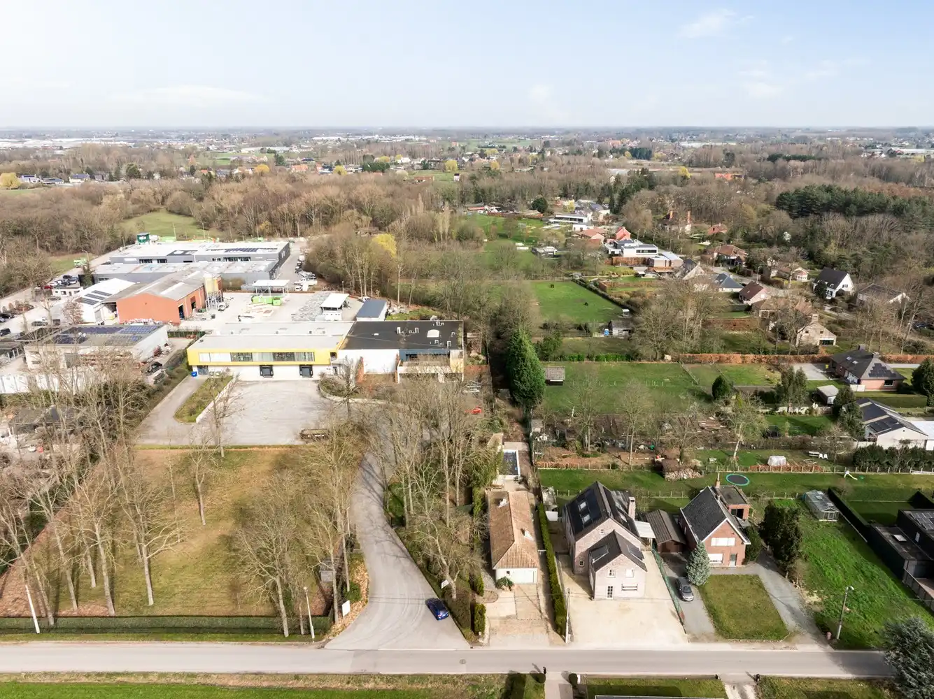 Gelijkvloerse woning met 2 slpkrs en zwembad te Bonheiden foto 6
