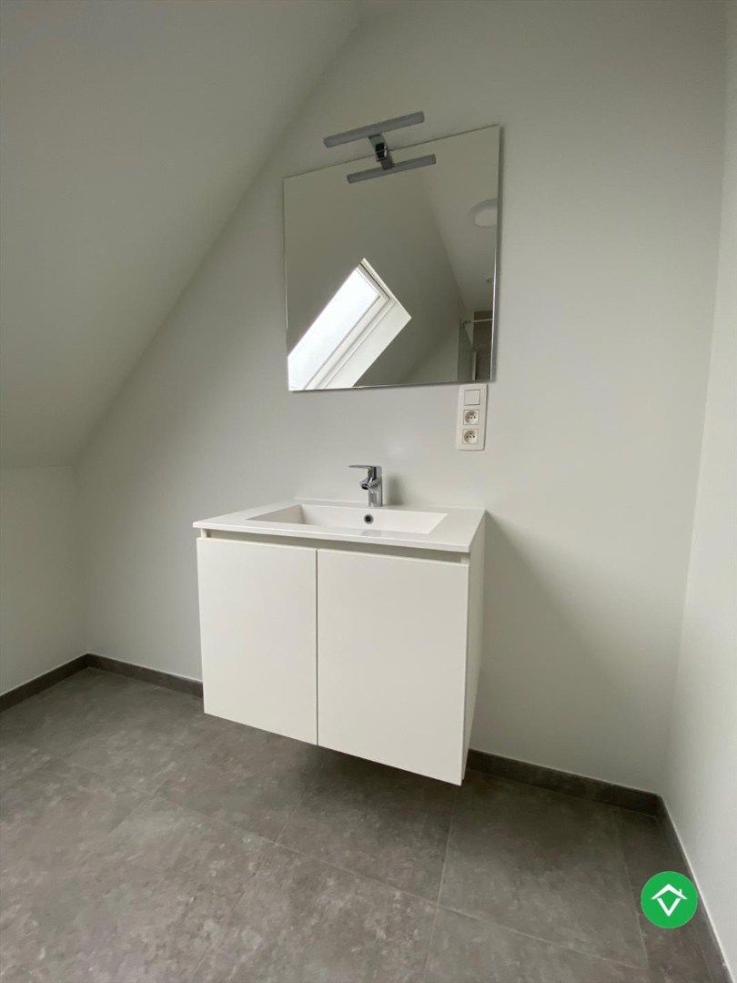 Duplex nieuwbouwappartement met 2 slaapkamers en groot terras te Torhout foto 10