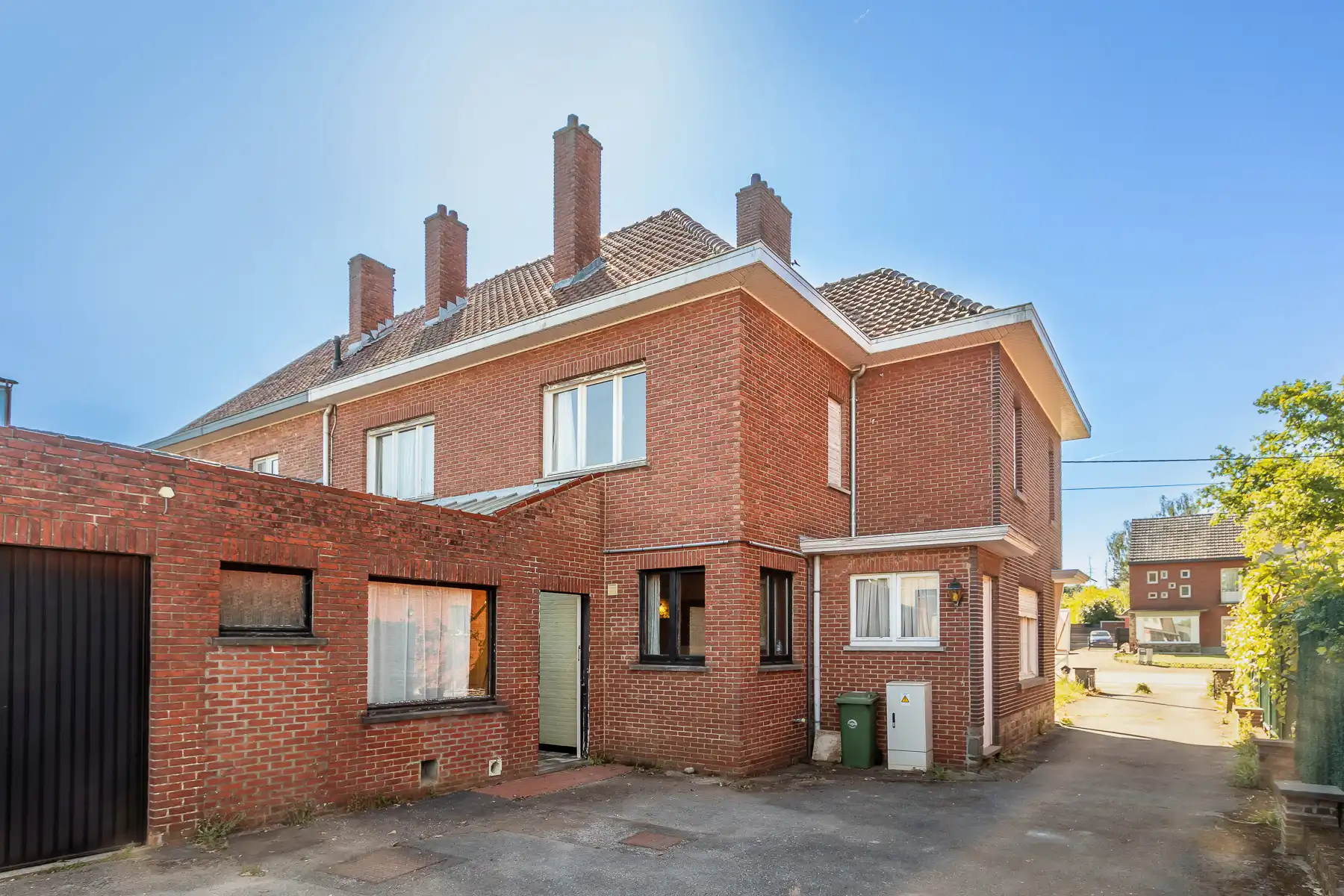 Ruime woning met 4 slaapkamers en garage in Schaffen foto 27