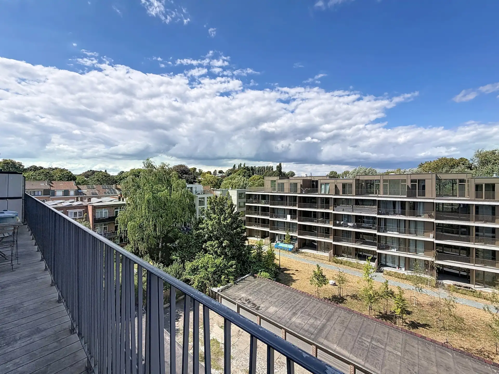 Nieuw appartement met 3 slaapkamers en parkeerplaats ! foto 8