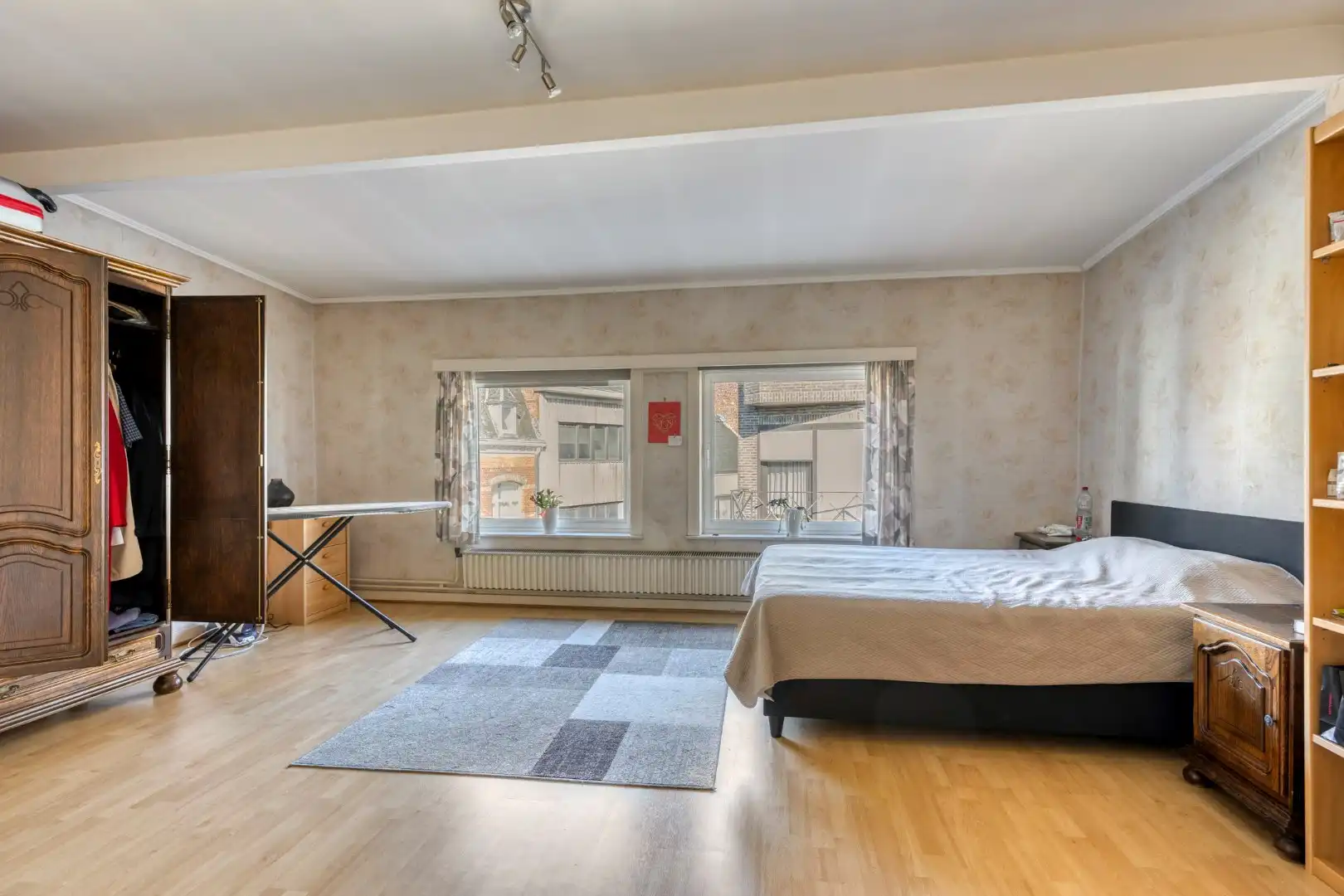 Ruim appartement 165m² foto 6