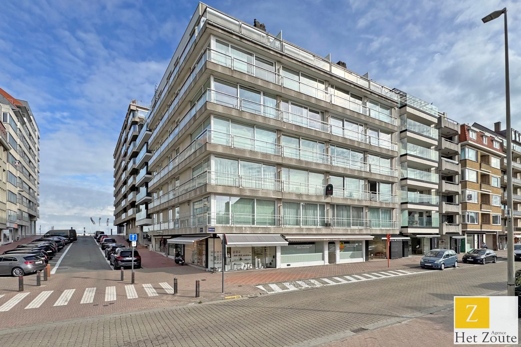 Handelspand gelegen aan de Kustlaan vlakbij de Zeedijk foto 3