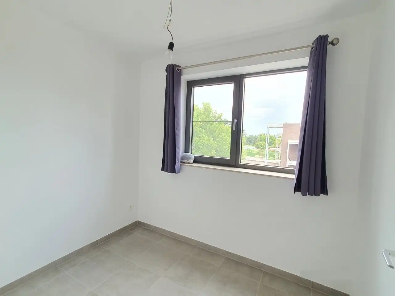 RECENT APPARTEMENT OP TOPLOCATIE MET 2 SLAAPKAMERS EN TERRAS. foto 10