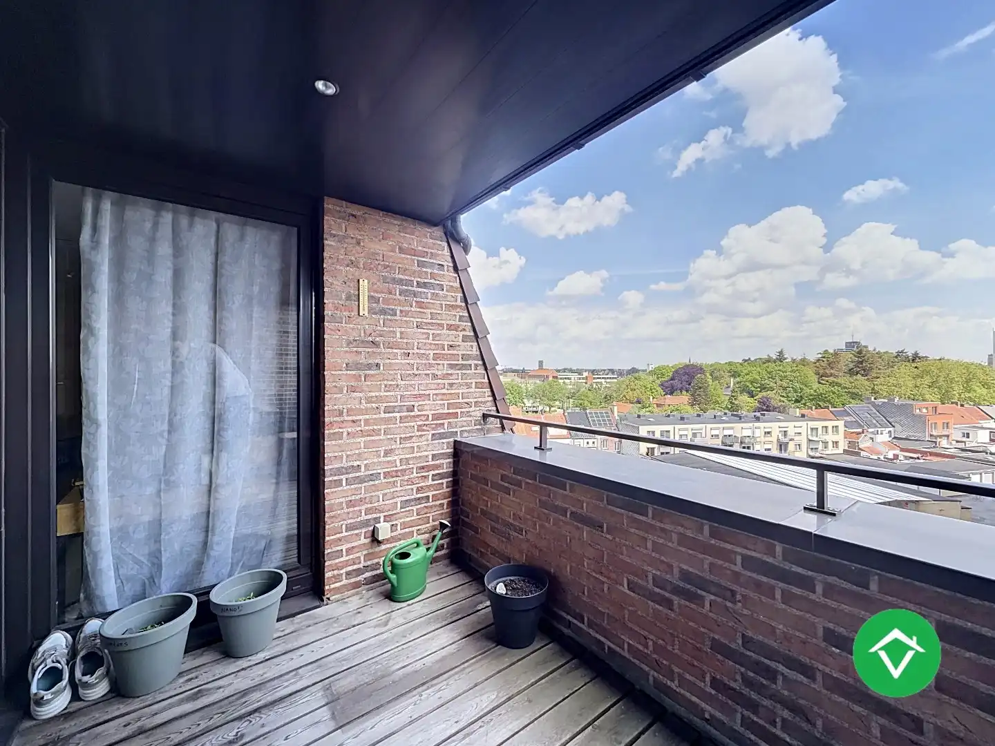 Instapklaar dakappartement met 4 slaapkamers, 2 terrassen en autostaanplaats te Roeselare (160m²) foto 10